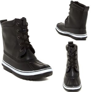 Reaction Kenneth Cole Darlene Water Resistant Boot
